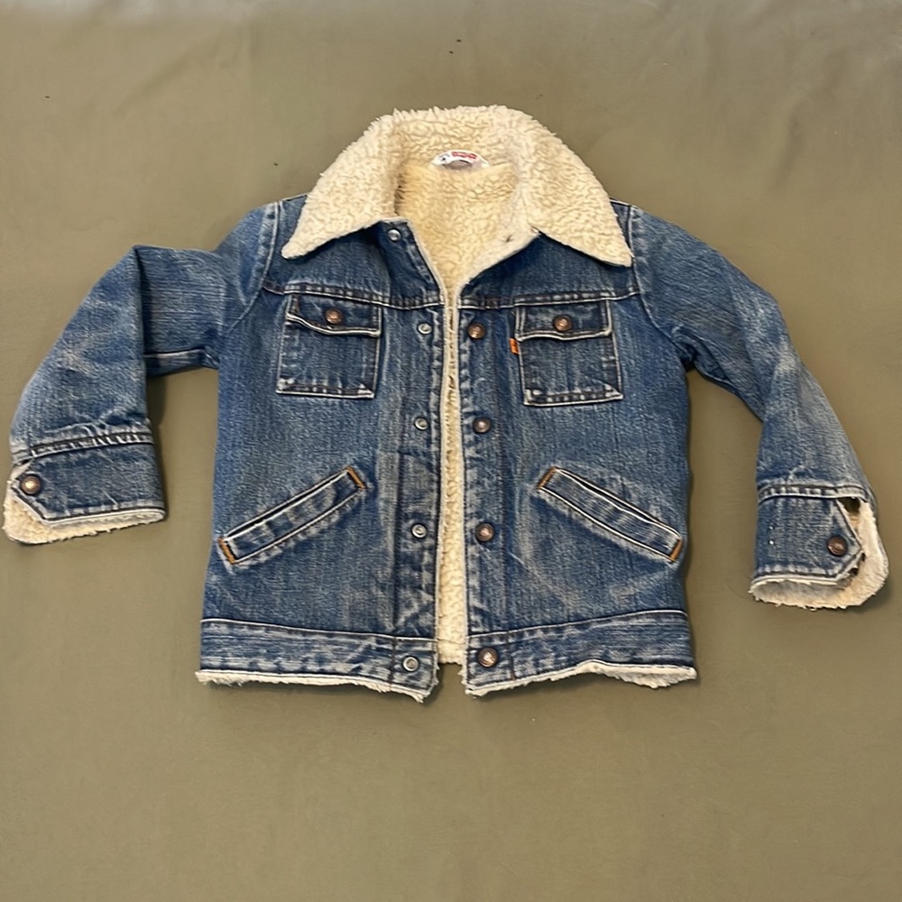 LEVIS  Vintage Sherpa lined kids  4 pockets, Jean JACKET